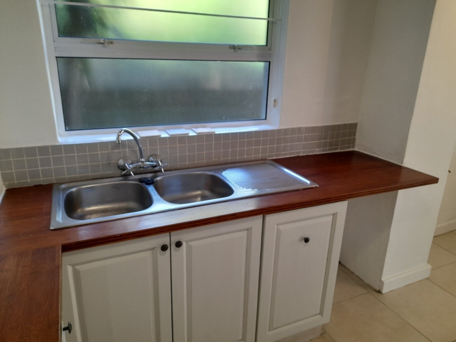 2 Bedroom Property for Sale in Kenilworth Western Cape